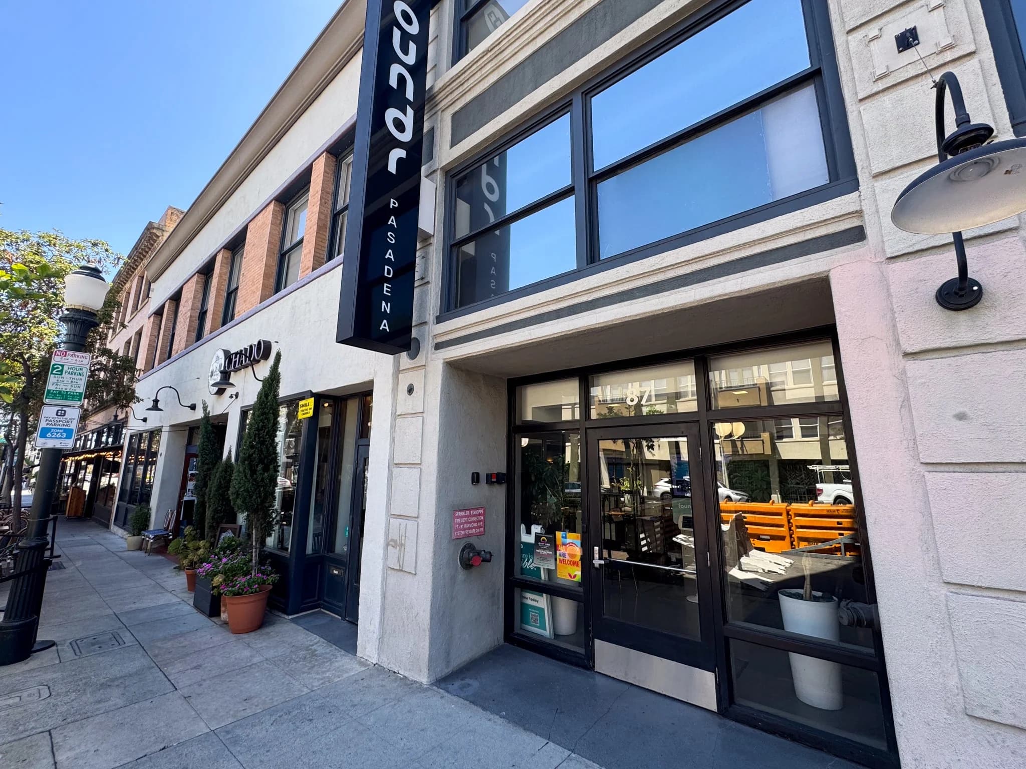 Building at 87 N Raymond Ave