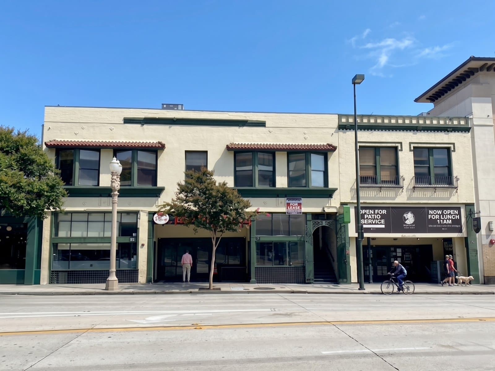 Building at 74-88 N Fair Oaks Ave